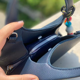کیف دوشی دخترانه کریس بِلا رنگ سورمه ای کد ۵۰۳۰۳۰۸