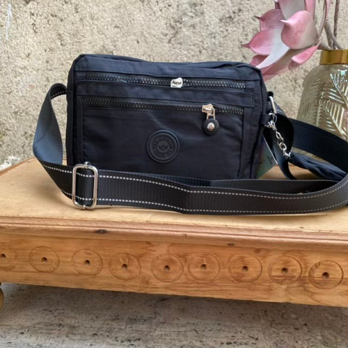 کیف پارچه ای رنگ مشکی کد